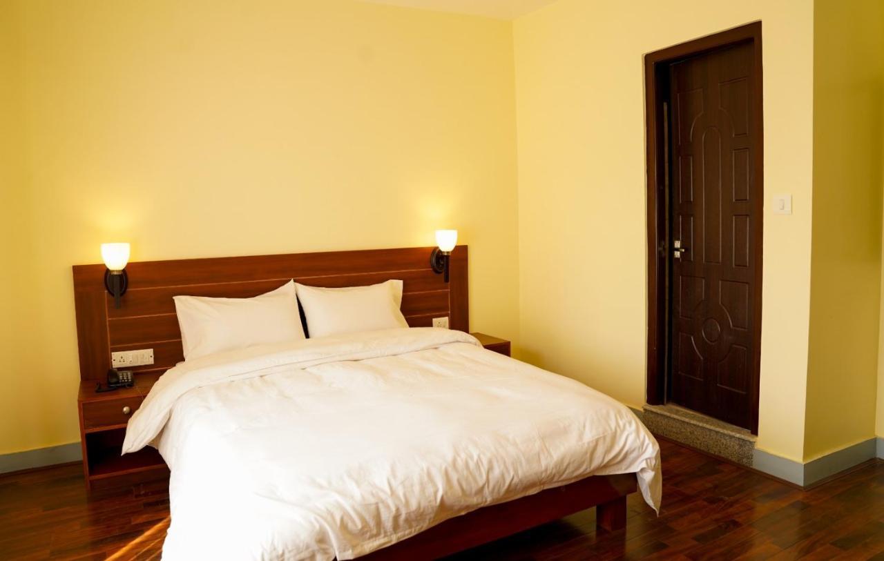 Hotel Claire Inn Katmandu Zewnętrze zdjęcie
